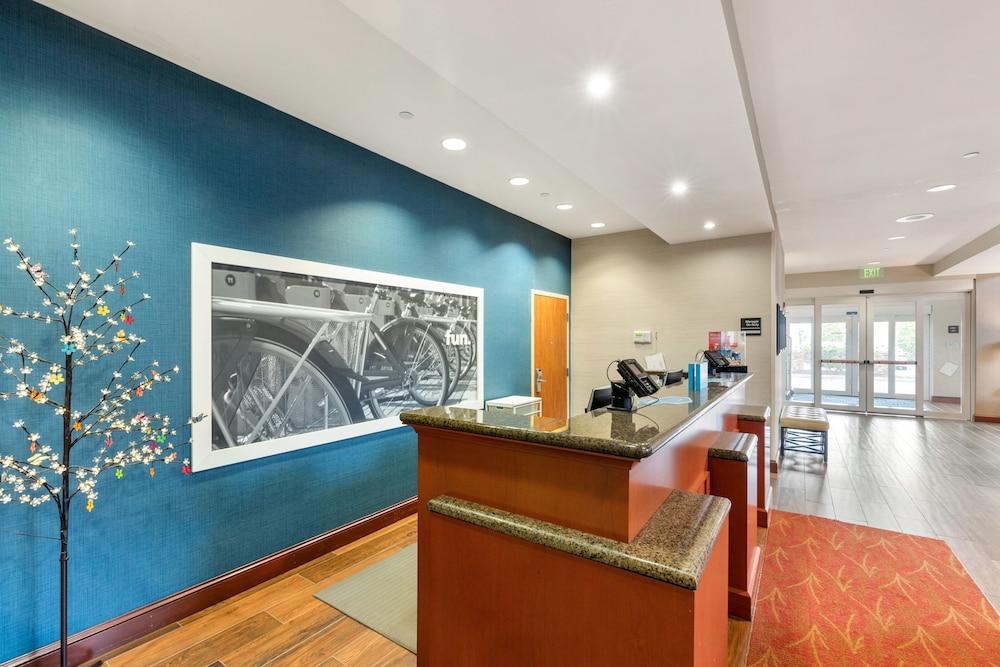 Hampton Inn & Suites Містик Екстер'єр фото
